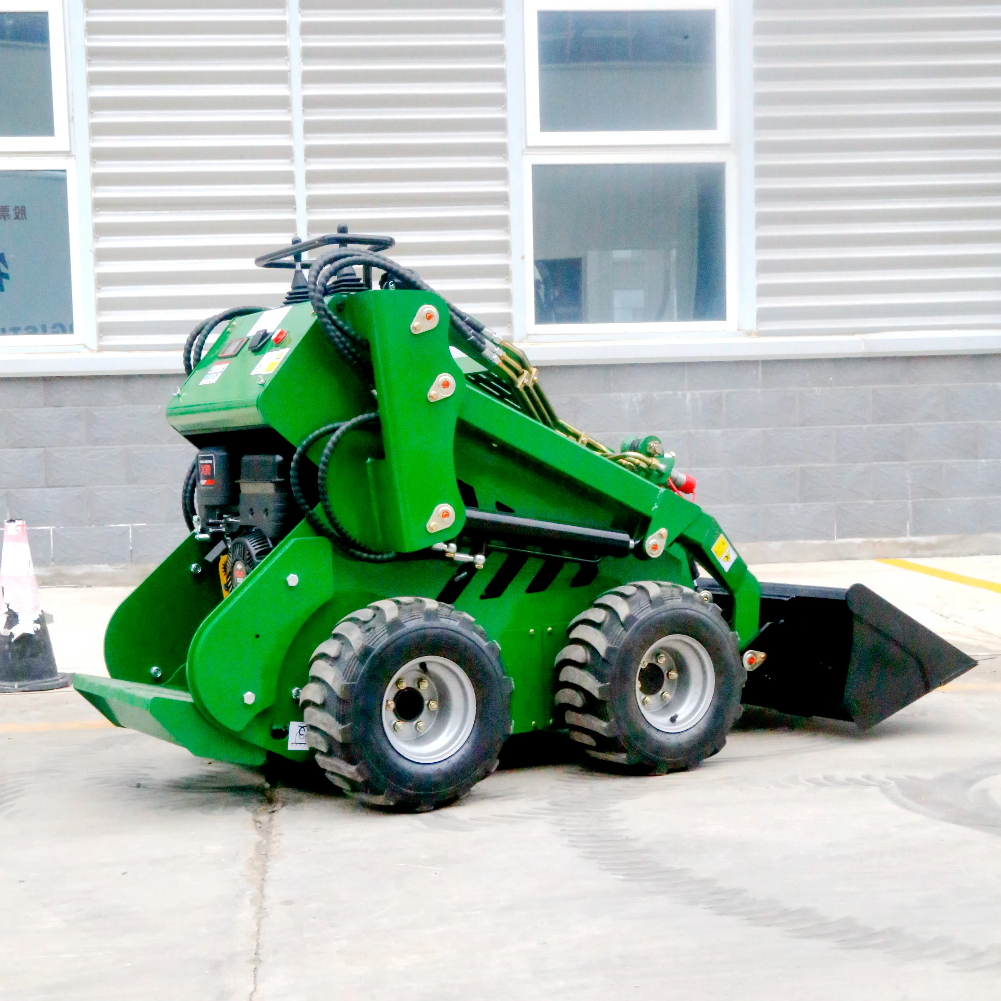 Factory Direct High Quality Mini skid steer loader for imported engine forestry machinery small loaders