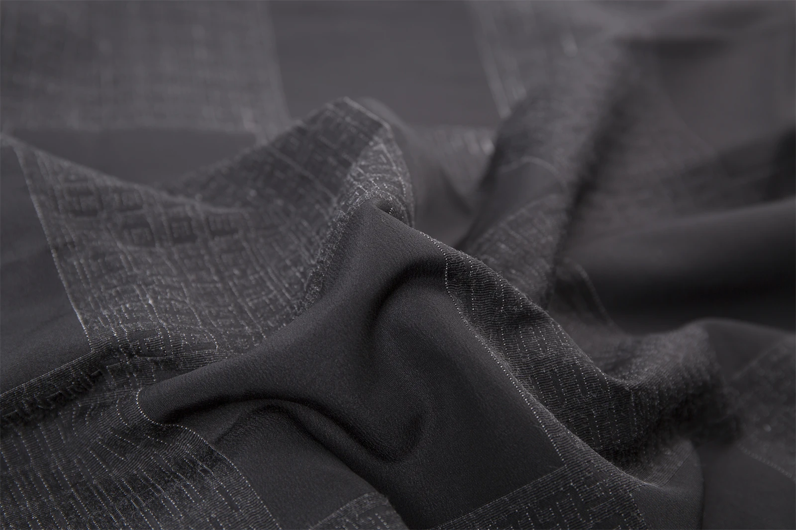 eco-friendly 100d clothing fabric fabric apparel flowers designer brand  fabrics for clothing turkey