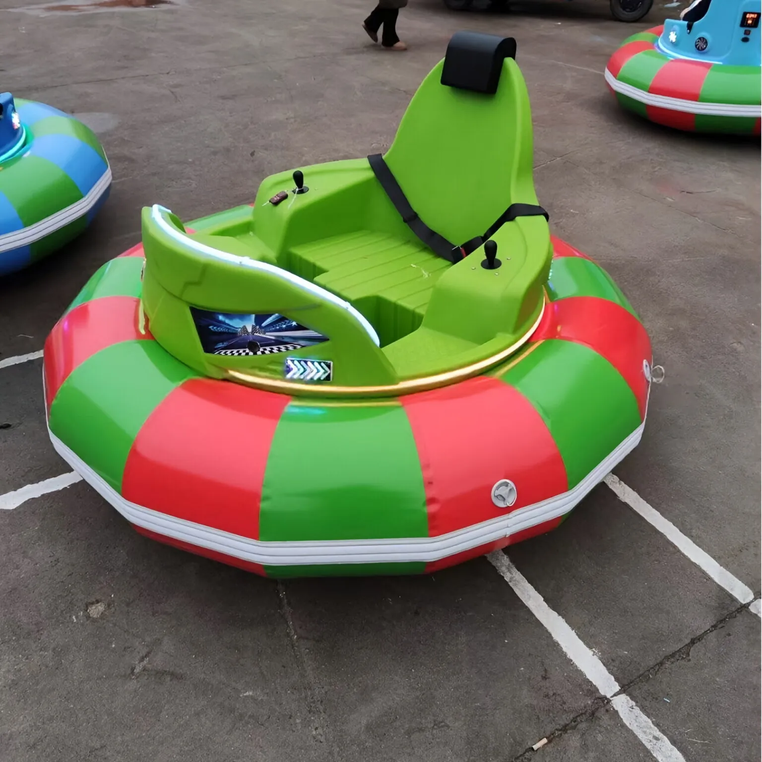 UFO Shape Inflatable Electric Bumper Cars Park Battery Operated 24v 48v Fiberglass Inflatable Adult Dodgem Bumper Cars