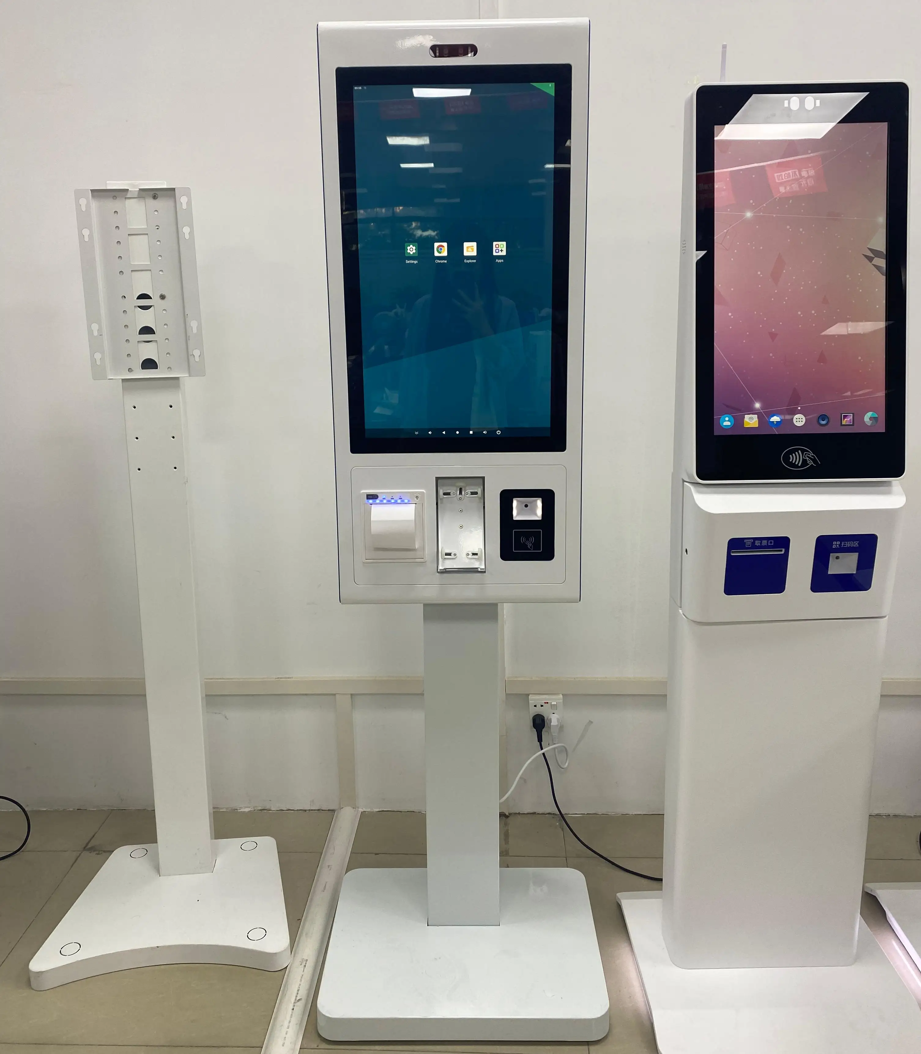 ЖК-сенсорный экран QR-сканер/NFC считыватель для заказа печать киоск самообслуживания оплаты с POS-машиной