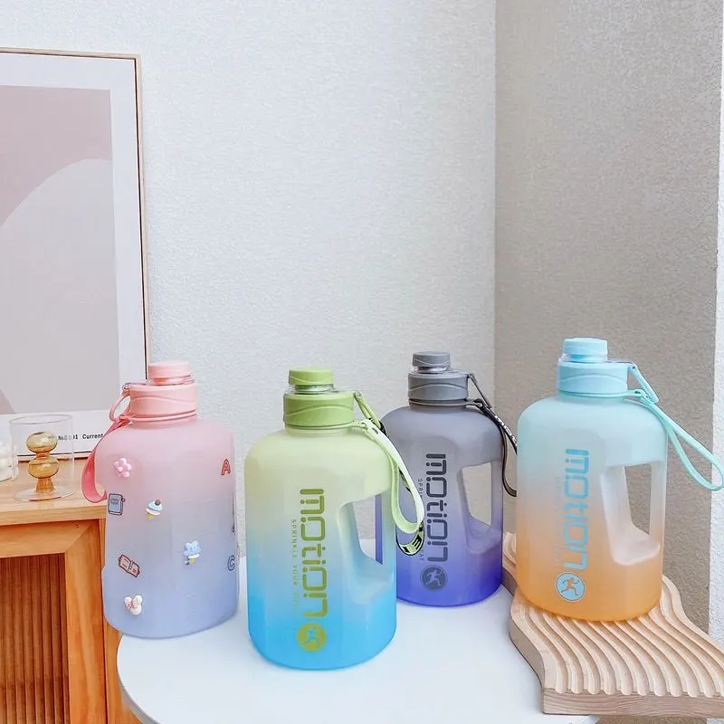 2.2L  private label cheap plastic bodybuilding joyshake water bottle easy drinking