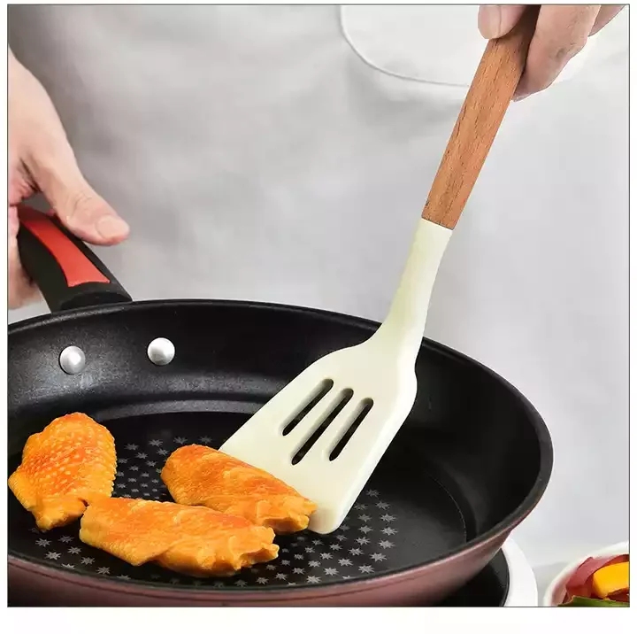 Choice Fun Home Products 12-piece Kitchenware Set Kitchen Essentials Color Box Packing Spatula Brush Spoon Egg Beater