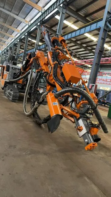 Full Hydraulic Integrated Surface Blasthole Drill Rig For Open Pit Mining