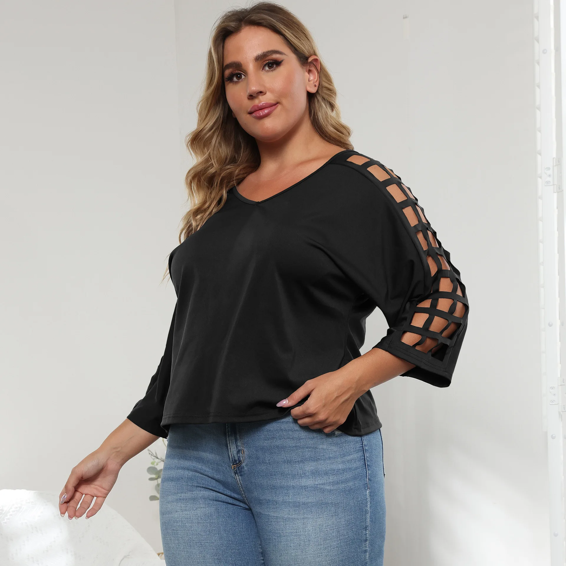 Fashion plus size women t-shirts top Autumn hollowed-out V-neck bat sleeve T-shirt custom manufacturers wholesale cheap
