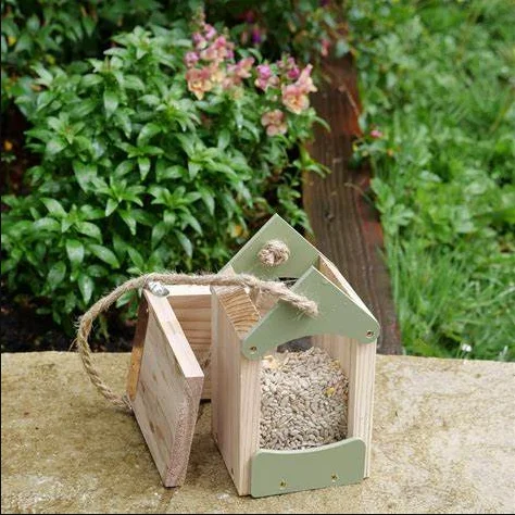 Small Ranch Style Hopper Bird Feeder Wild Bird Platform Bird Feeder Wood Mini Mixed Seed Feeder