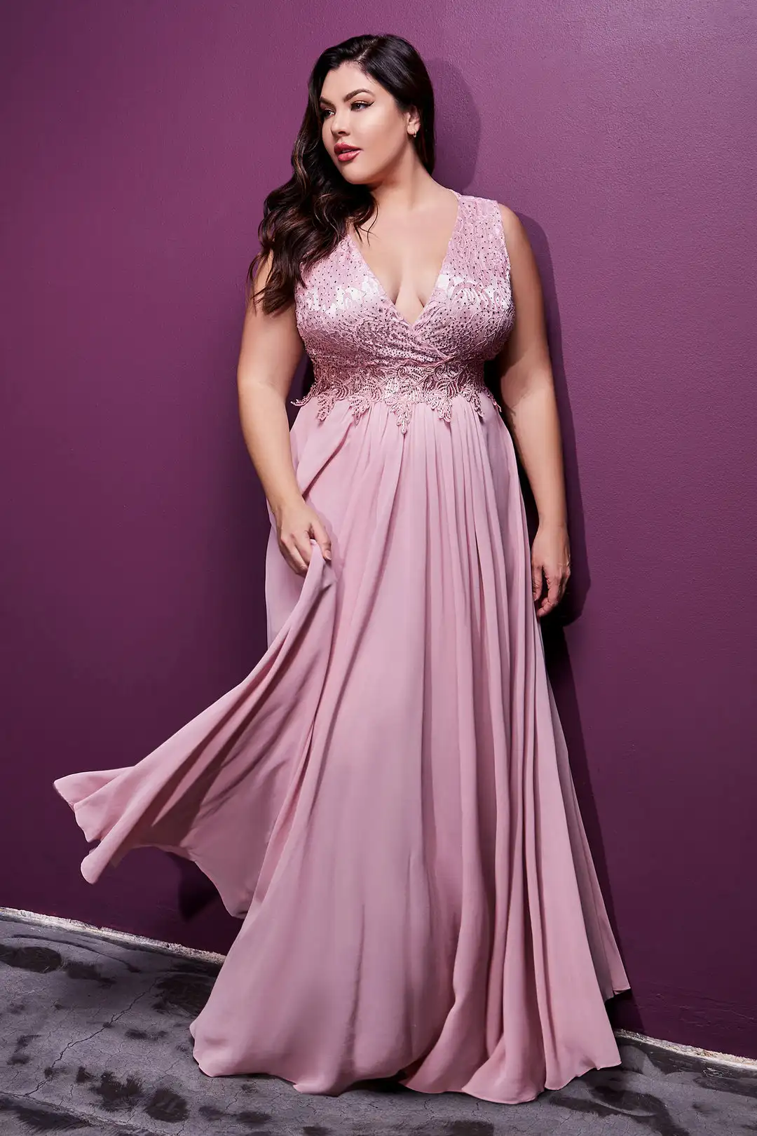 Custom Fashion Lace Embroidery Tulle Elegant Plus Size Evening Dress A-Line Off-Shoulder Bridesmaids Gown with Draped Sleeves
