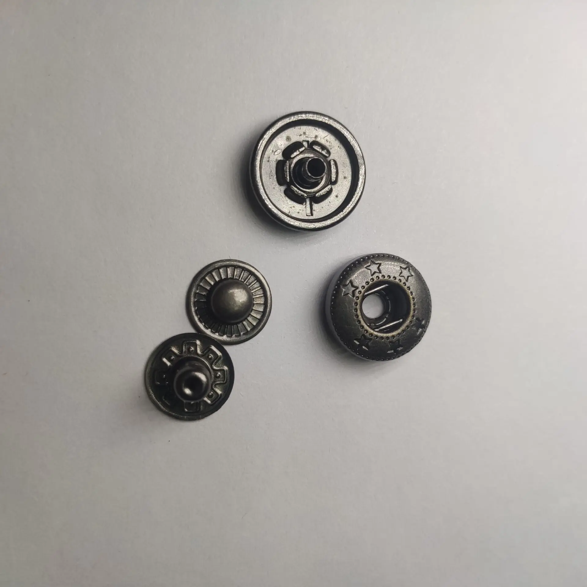 Manufacturer custom high quality snap buttons metal metal press button Brass button