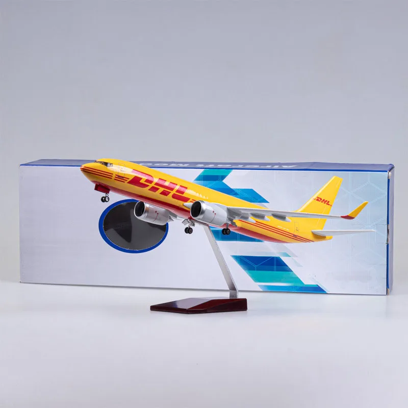 1:85 Scale 47CM Yellow Boeing 737-800 Aircraft Model Civil Aviation Passenger Aircraft Simulation Decoration Gift