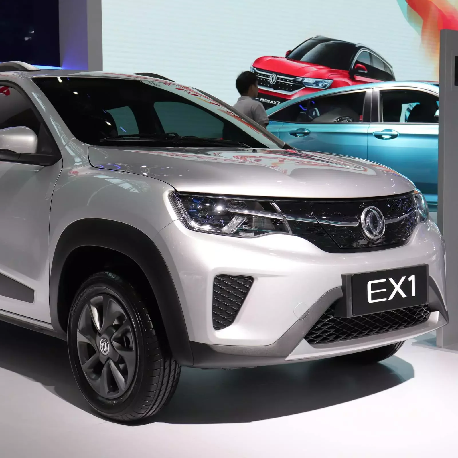 in stock Dongfeng EX1mini suv  Pro Fast Charge Battery New Energy Electric Car Adult Vehicle for sale