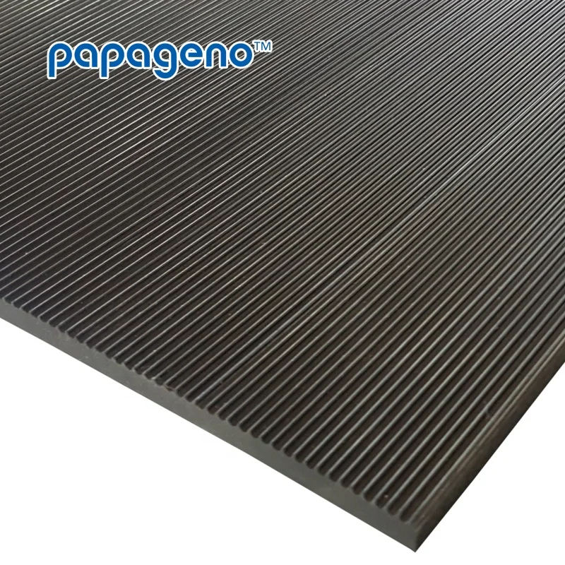 Противоскользящее outdoor cover rubber roll, shallow reef