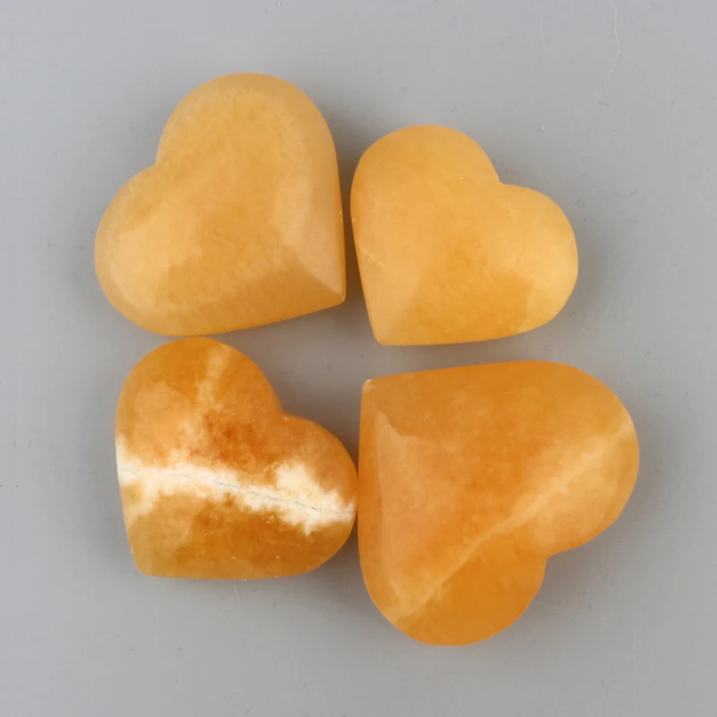 Wholesale Natural Gemstone Hand Craved Crystal Heart Palm Stone For Healing