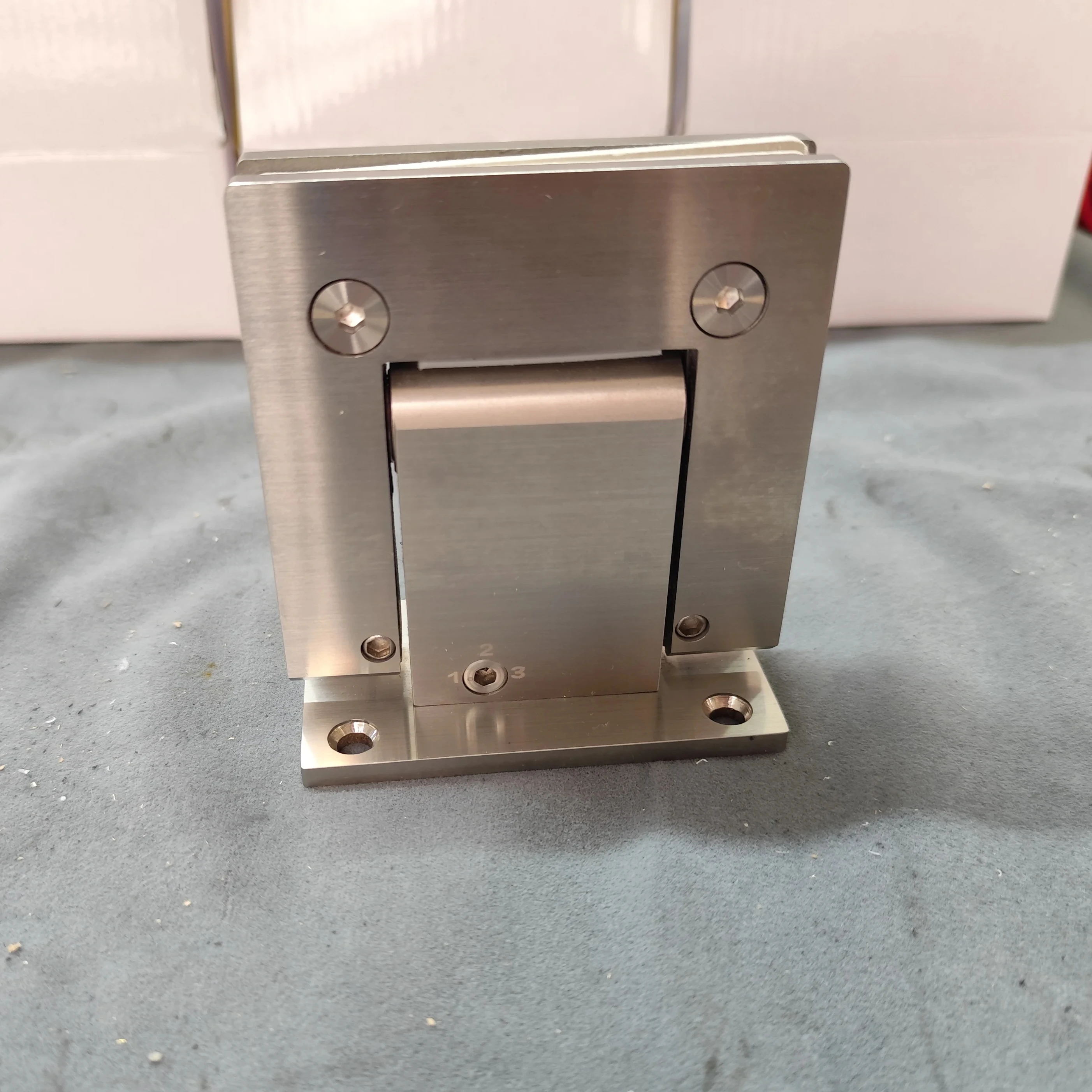 90 Degree Soft Closing Stainless Steel 304 Hydraulic Glass Door  Shower Hinge