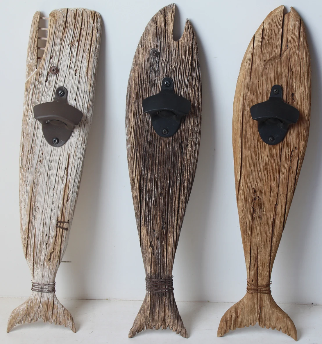 Bottle Opener Vintage Wooden Wall Mounted Beer Opener Kitchen Bar Yard Hat Bottle Opener