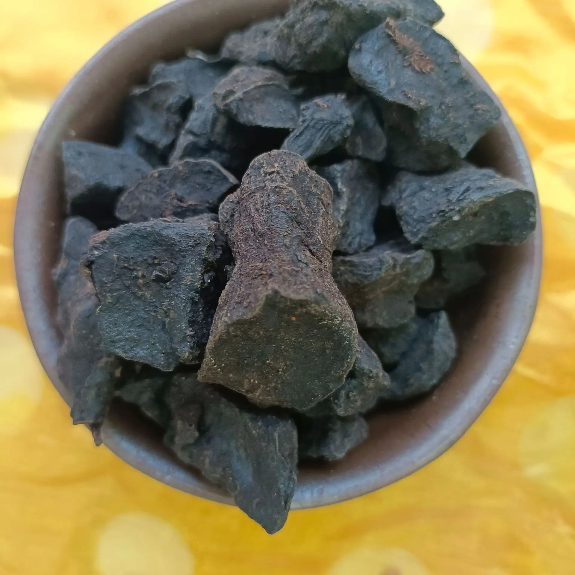 ZHI SHOU WU Polygonum Multiflorum