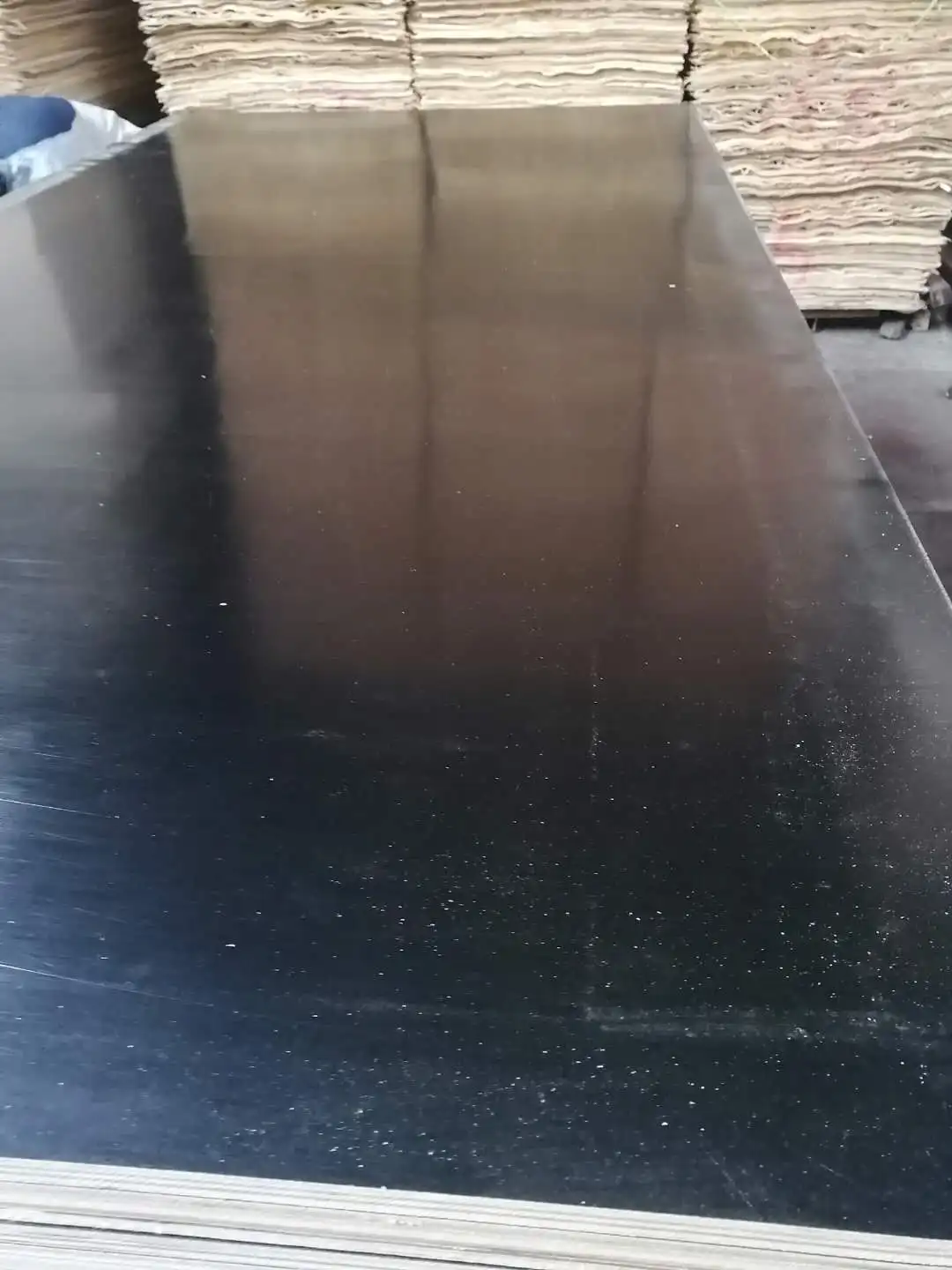 film face plywood Construction playwood/ 18mm formwork plywood film POPLAR wood POPLAR  18mm Black Color laminated plywood