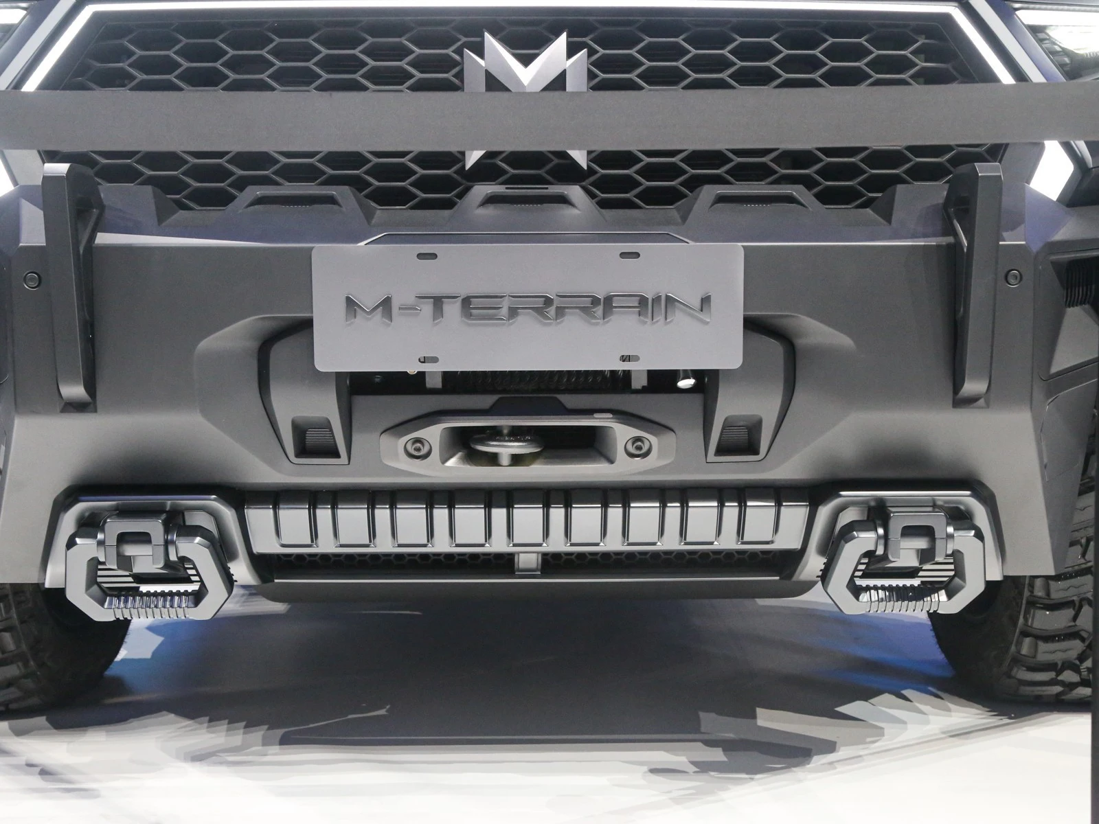 Dongfeng EV M-hero 917 электромобили Китай Большой Космический внедорожник Высокоскоростной Новый энергетический автомобиль
