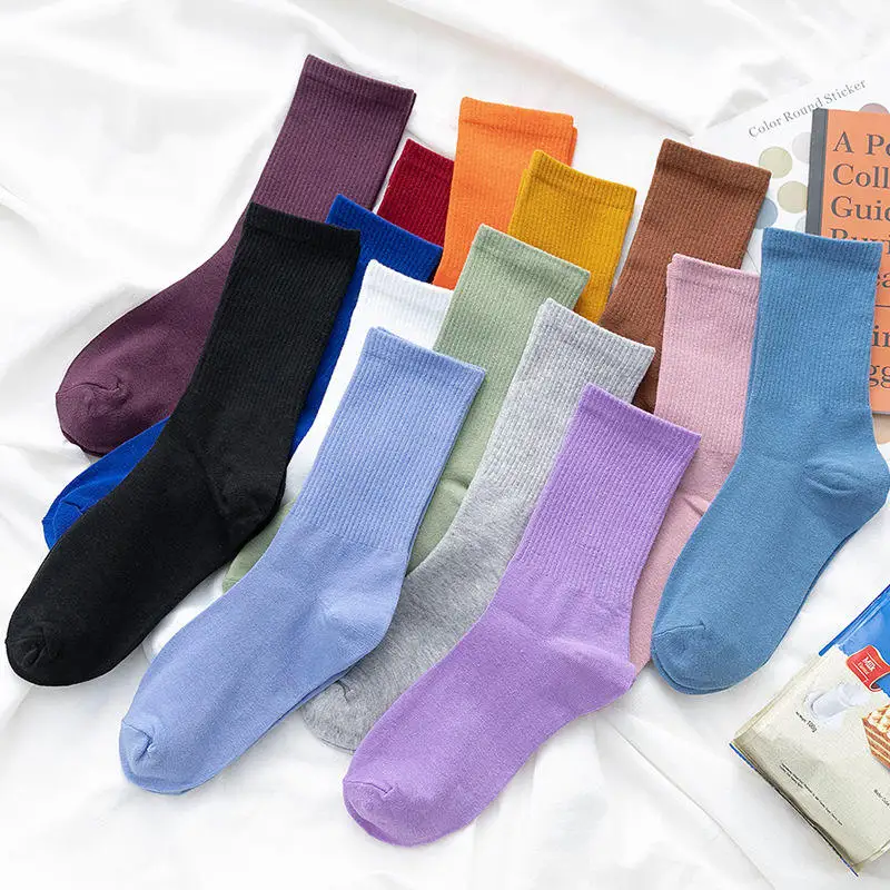 2022 Popular Custom Design Solid Color Multiple Colors Customized Socks with Logo