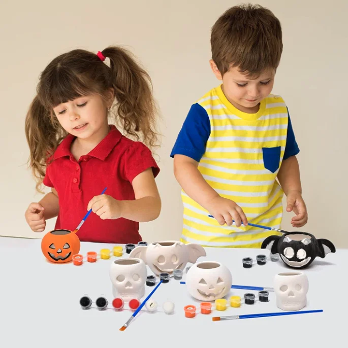 Custom Ready to Hand Paint Christmas Halloween Pottery Ceramic Figurines Statues Ornament Craft for Kids