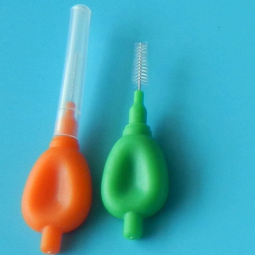 Зубная щетка dupont для чистки зубов