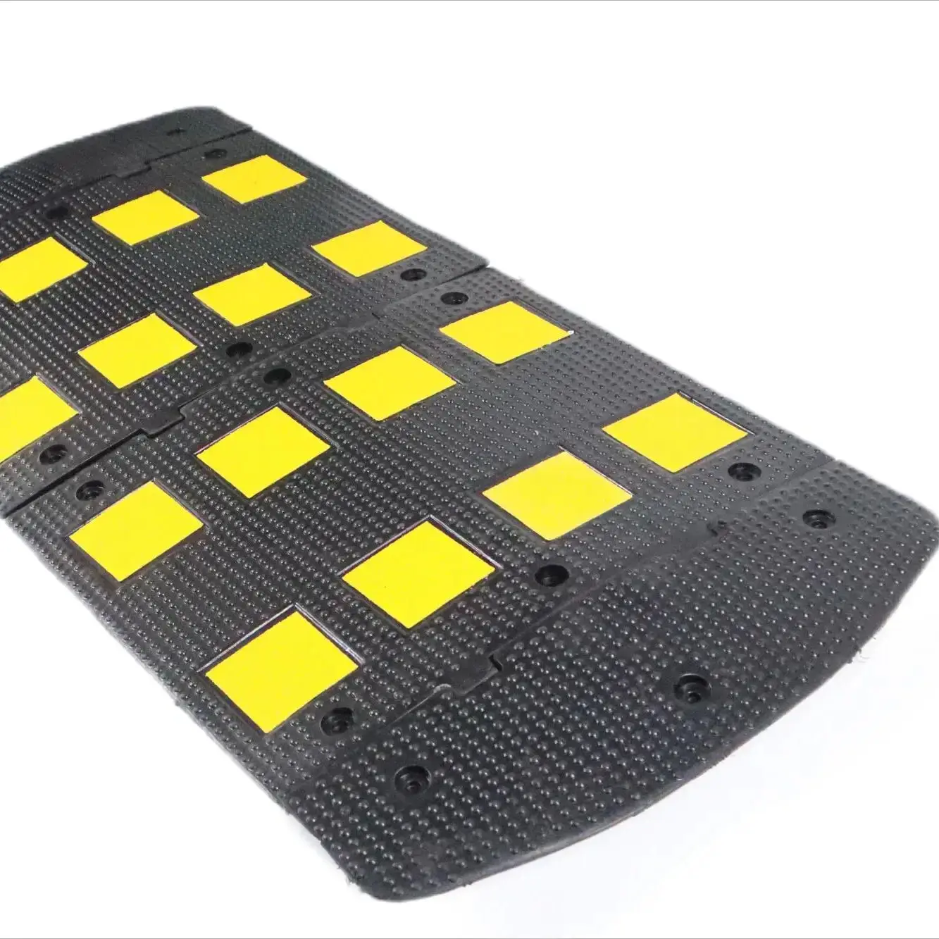 Factory Supply Top Design Portable Plastic Cheap Yellow Rubber Speed Bumps