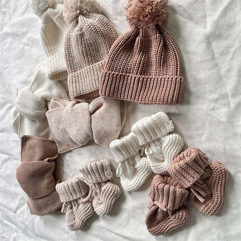 3pcs Baby Hat Headband Booties Gift Set Newborn Babe Knit Cozy Socks Shoes Oversized Topknot Warm Beanie Hat  for Infant