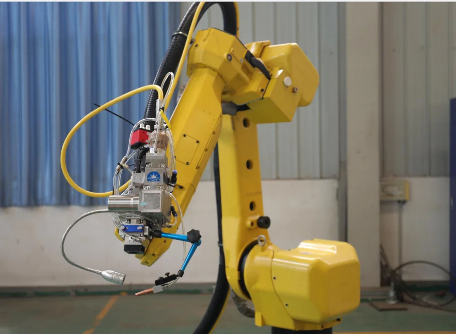 GWEIKE LW1800 robot automatic 5d fiber laser welding welder  machine fanuc