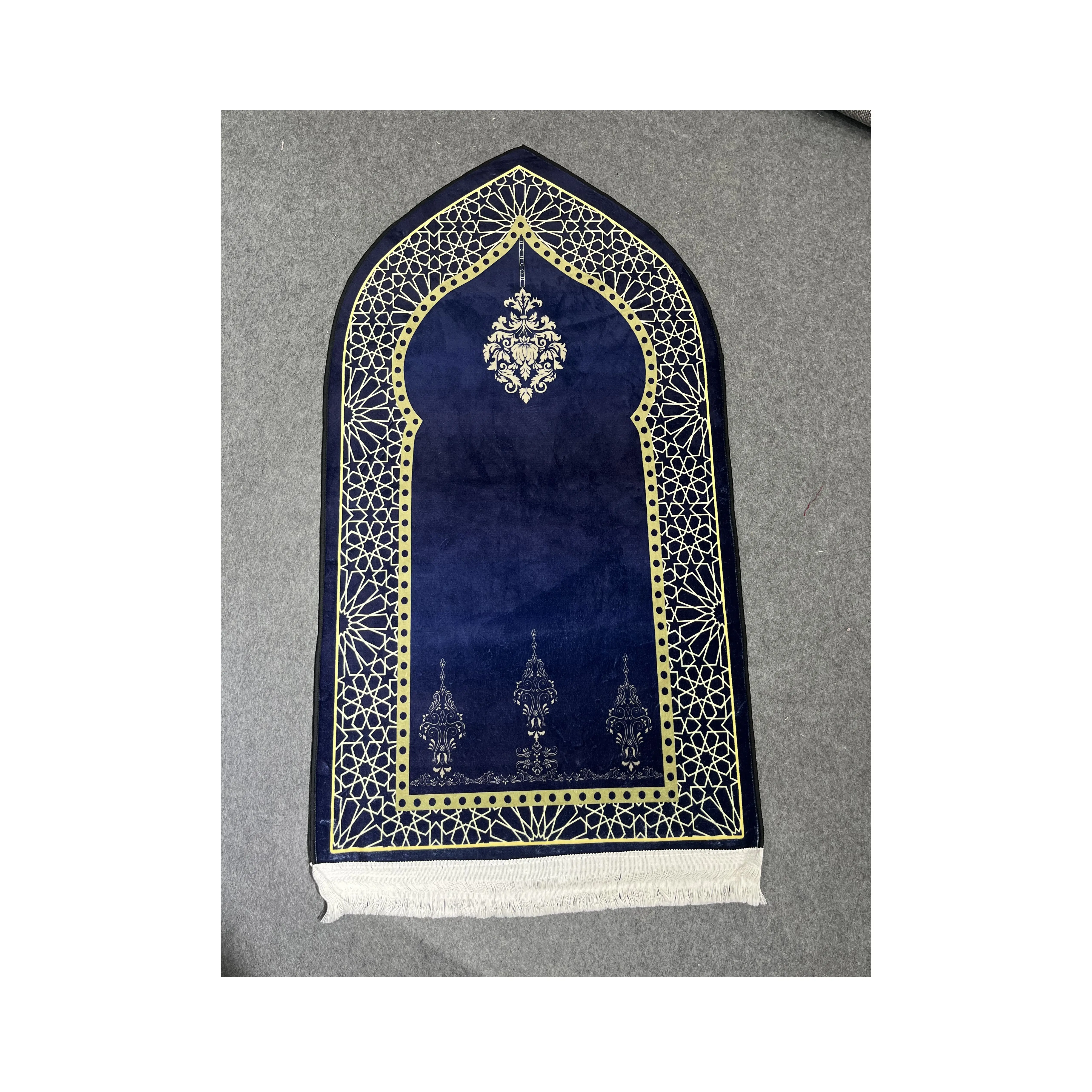 Wholesale Prayer Mats For Muslim People Manufacturer Cashmere Eco-friendly Prayer Mat