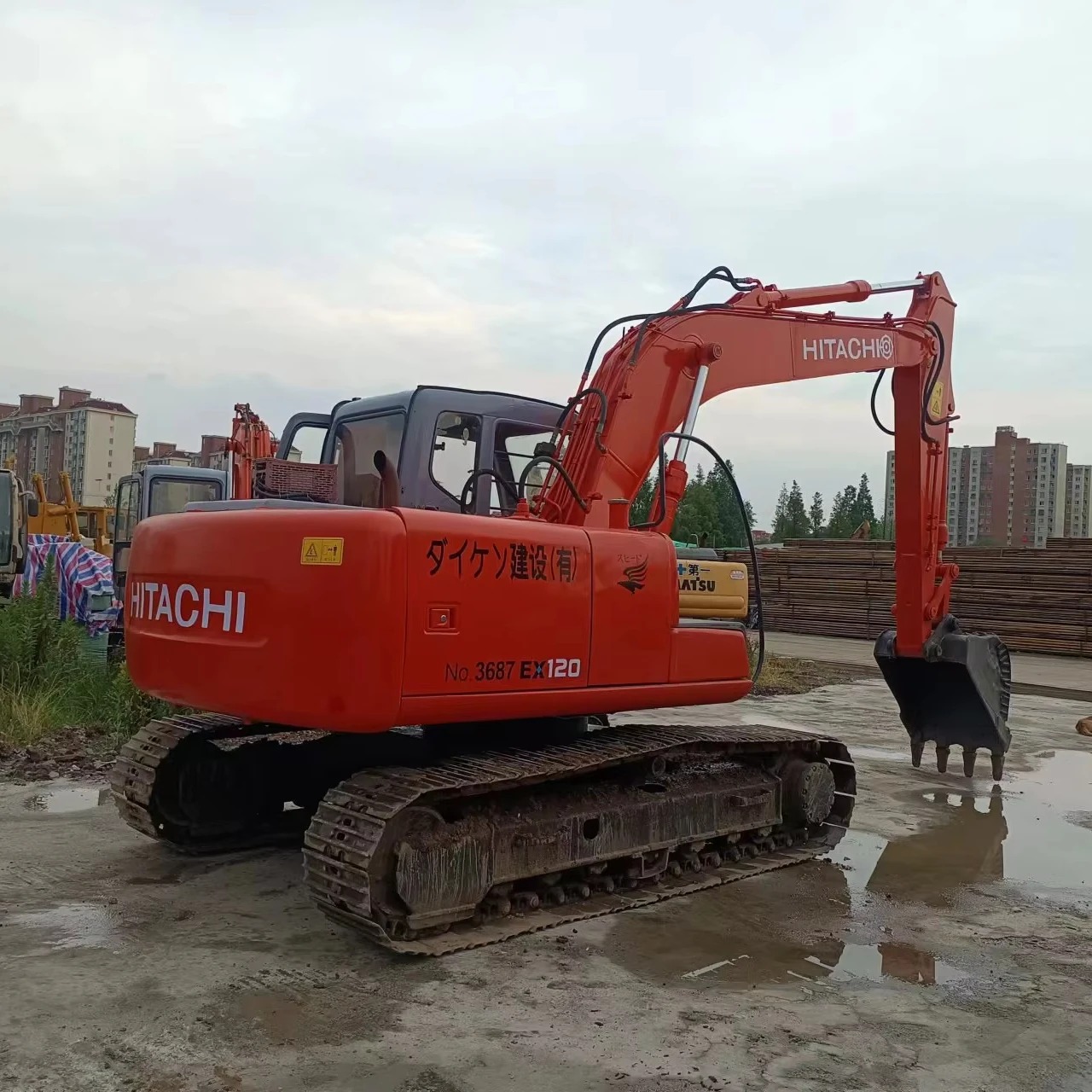 Новое поступление Подержанные экскаваторы Hitachi EX120-5 японского производства для продажи
