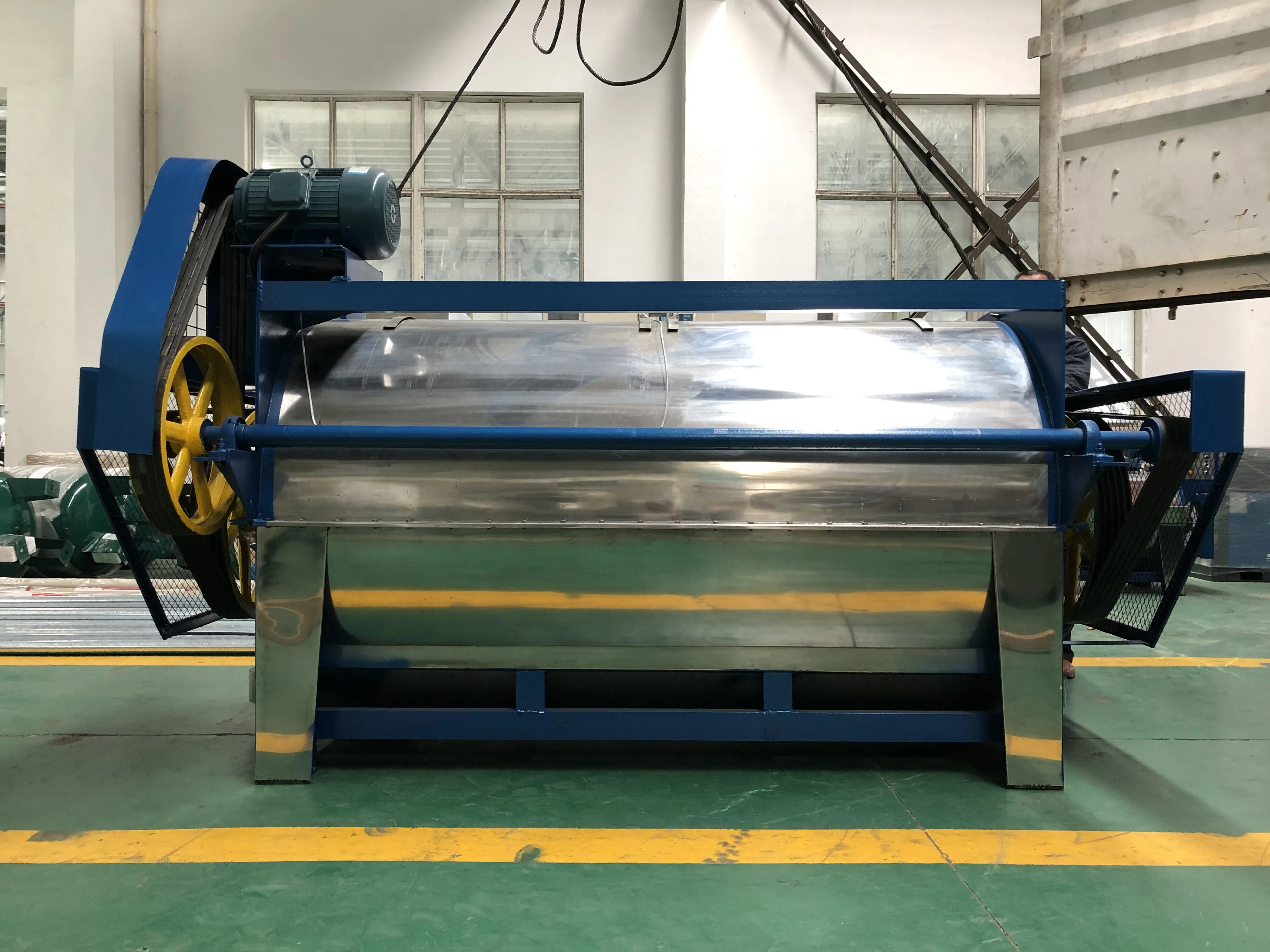 Промышленная стиральная машина для чистки шерсти