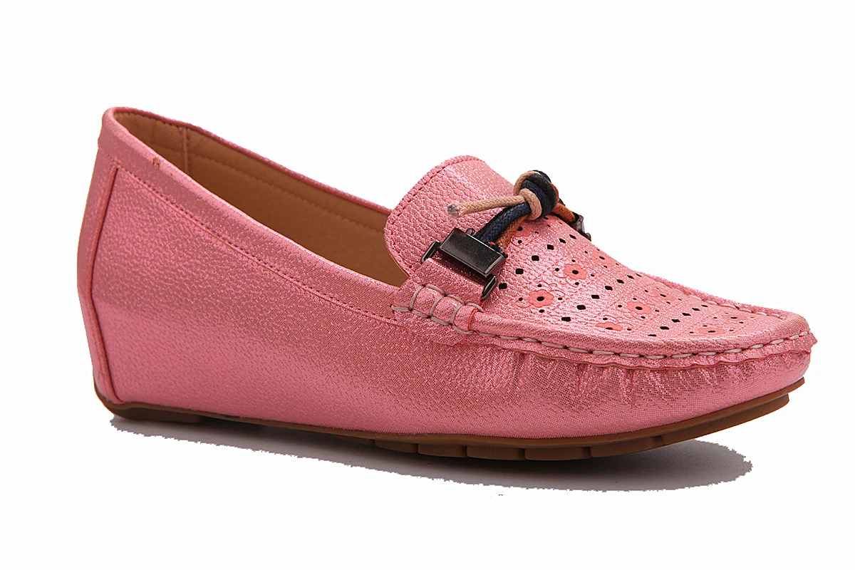 Дешевые USD3-5 оптовая продажа, женская обувь на плоской подошве в стиле бохо комфортные мужские туфли Лоферы для женщин