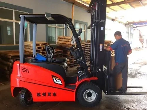 CHINA Electric Forklift 2 Ton  Battery Operated Forklift