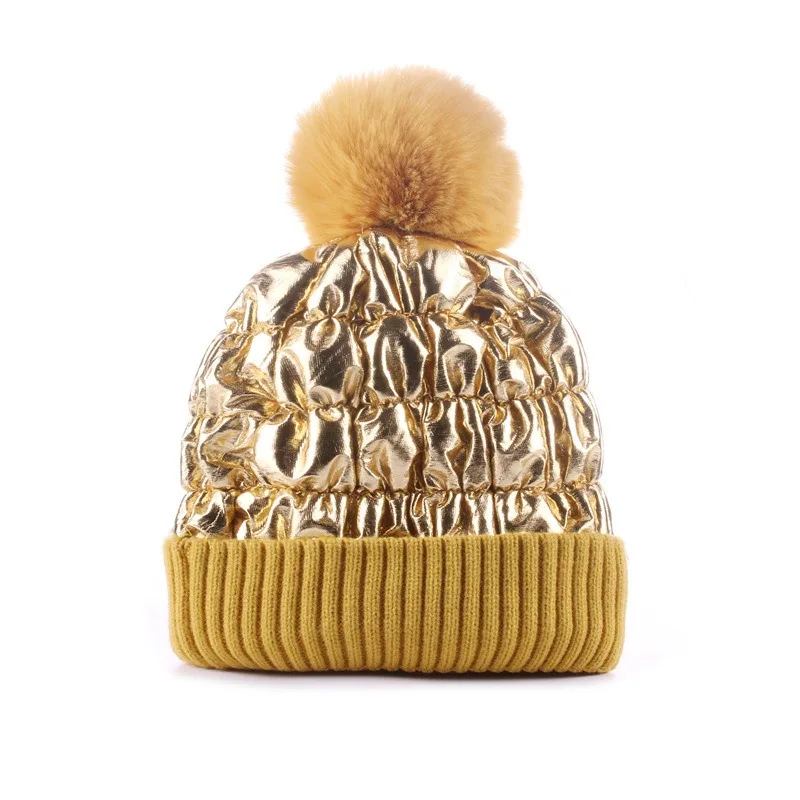 Wholesale Unisex Colorful Laser Sequin Knitted Pompom Hat Fashion Thick Warm Beanies Winter Hat for Women Cap Velvet Fleece Hat