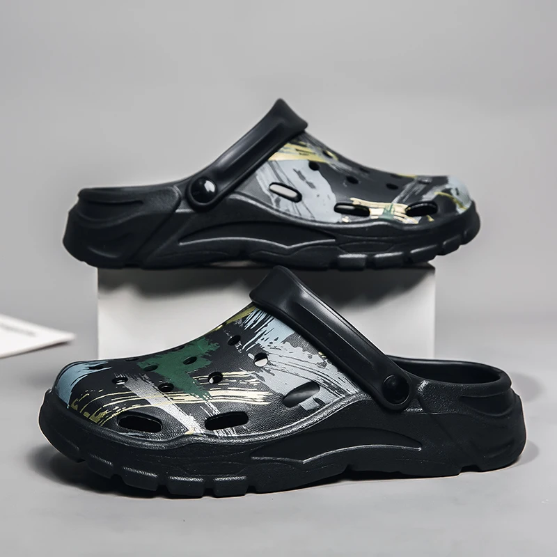 2023 Wholesale Factory Direct Price High Quality Men Clogs Sandals Slides Clogs Outdoor Beach Baotou Slipper