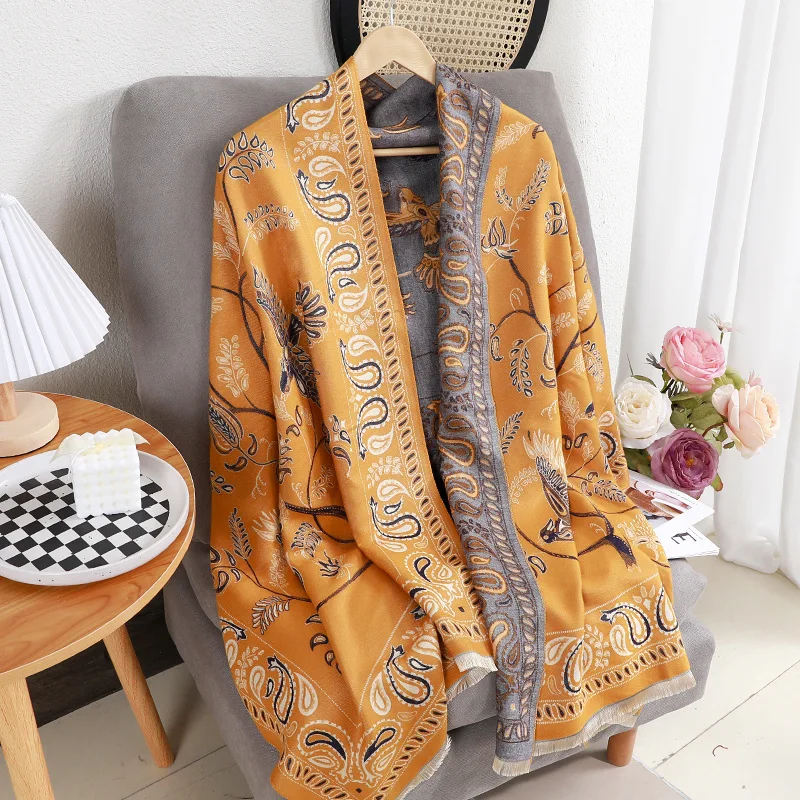 Wholesale New Luxury Multiple Styles Style Ethnic Scarves Shawls For Women