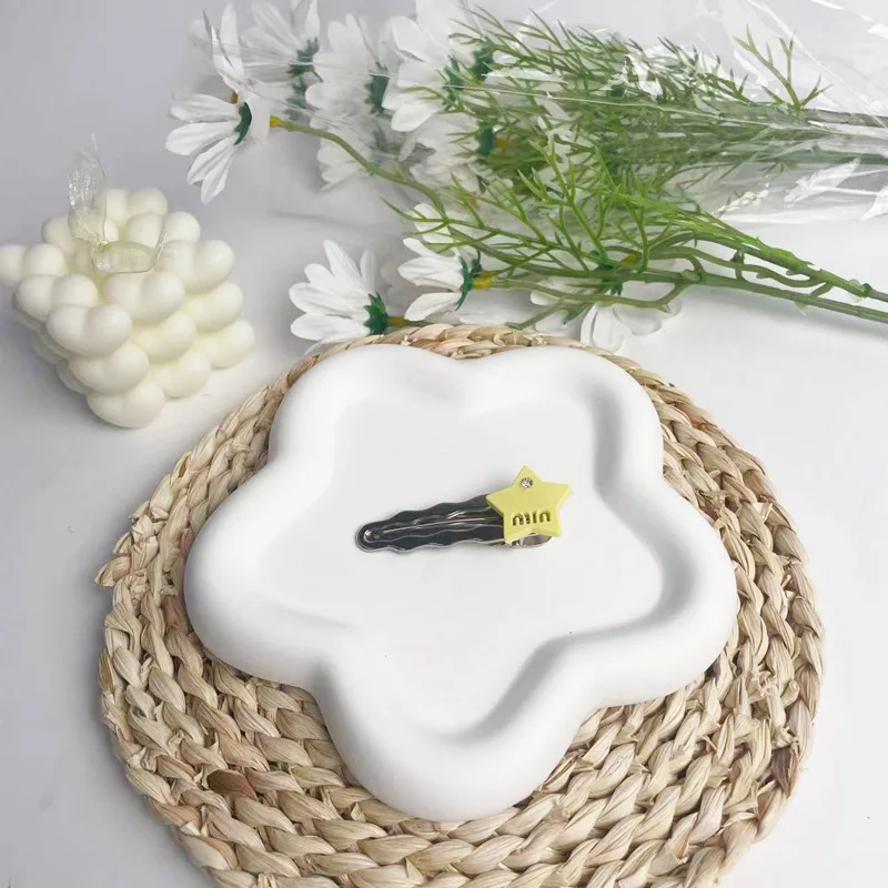 Wholesale Custom Y2k Style Star Metal Hair Clips Children Hair Accessories Cute Hair Clips for Girls