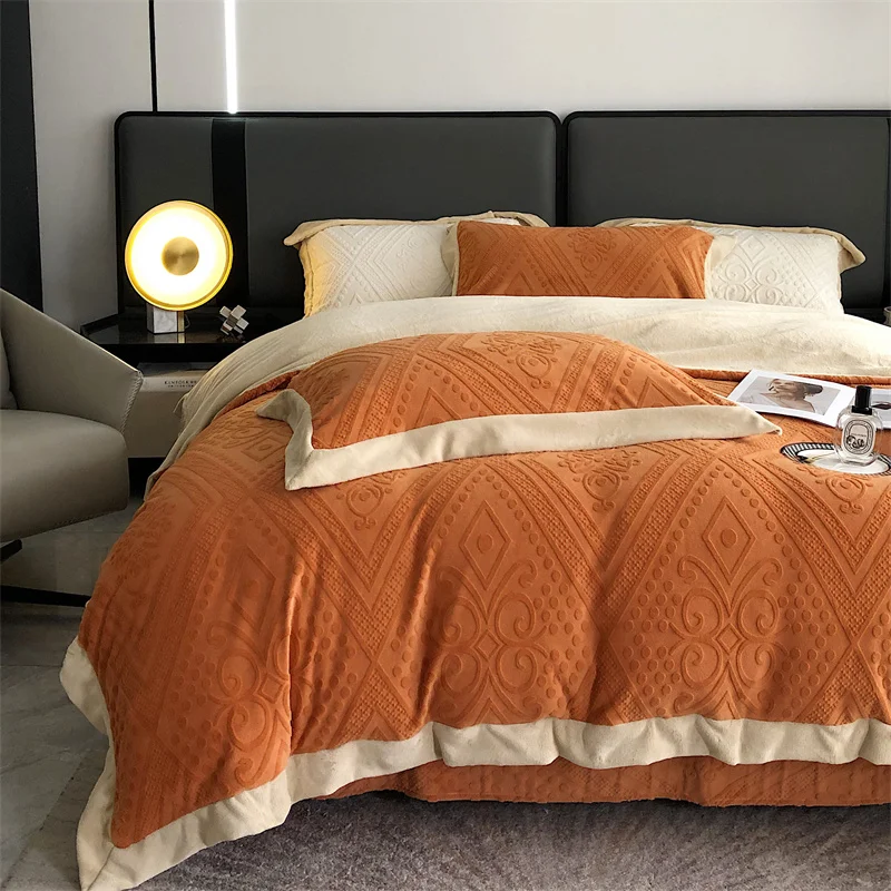 Soft Microfiber Soft Velvet Queen Duvet Cover Set with Zipper Closure Corner Ties 3 Pieces Rectangle Embroidery Bedding Set