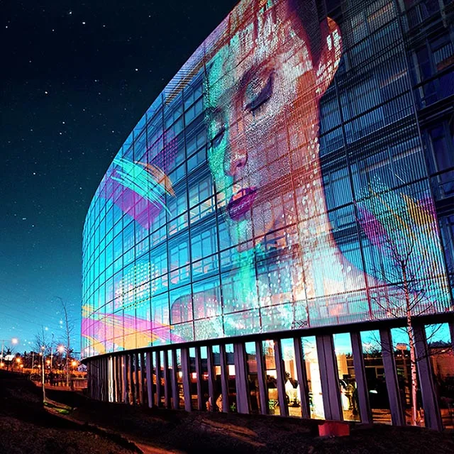 Glass Window Flexible Transparent Crystal Led Curtain Panel Screen P3.9-7.8 Indoor Led Display for Retail Stores