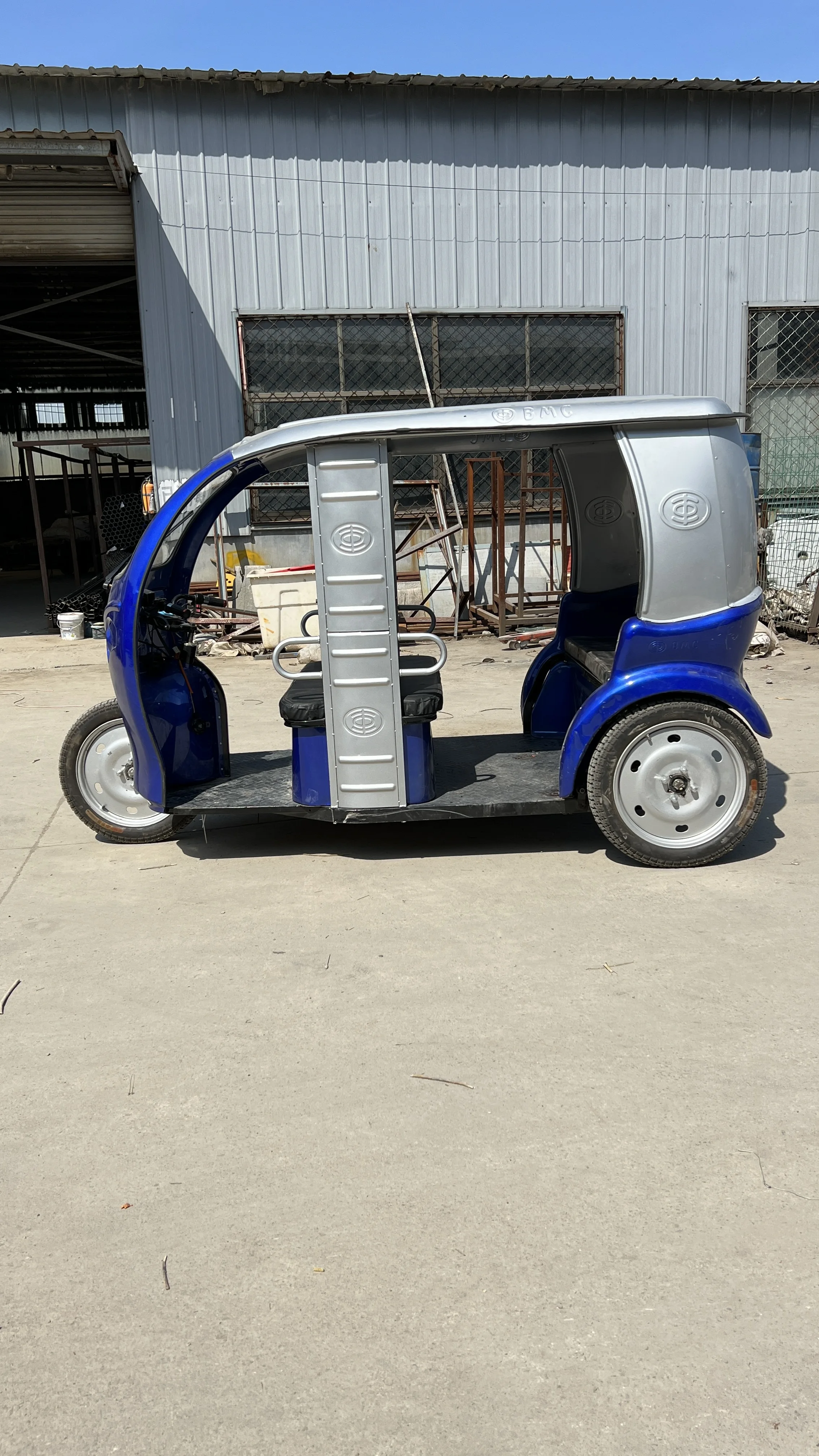 2023 china famous brand newest model  electric tricycle for adult use  electric tricycle can be load 150uints in CKD