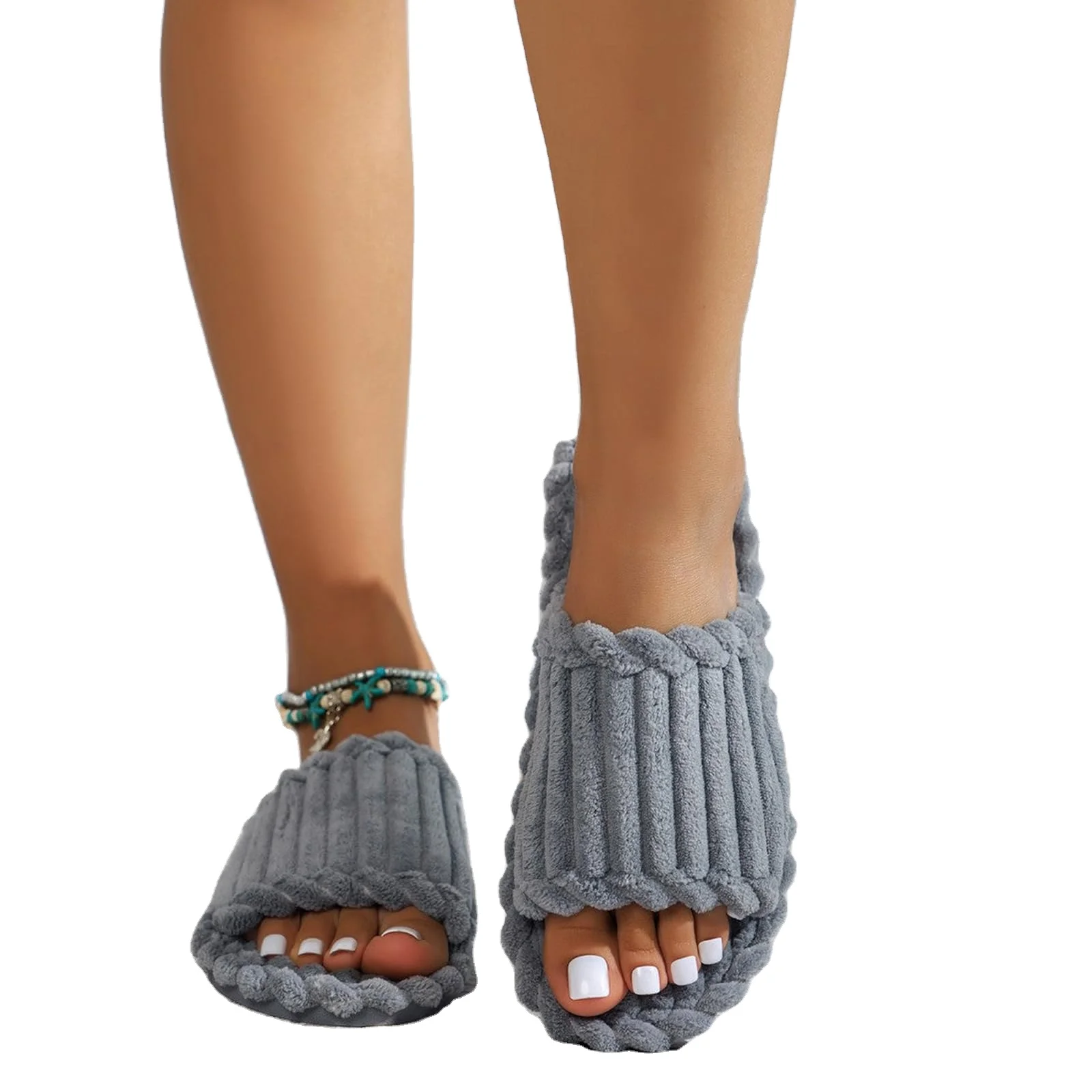 Женские шлепанцы с мехом