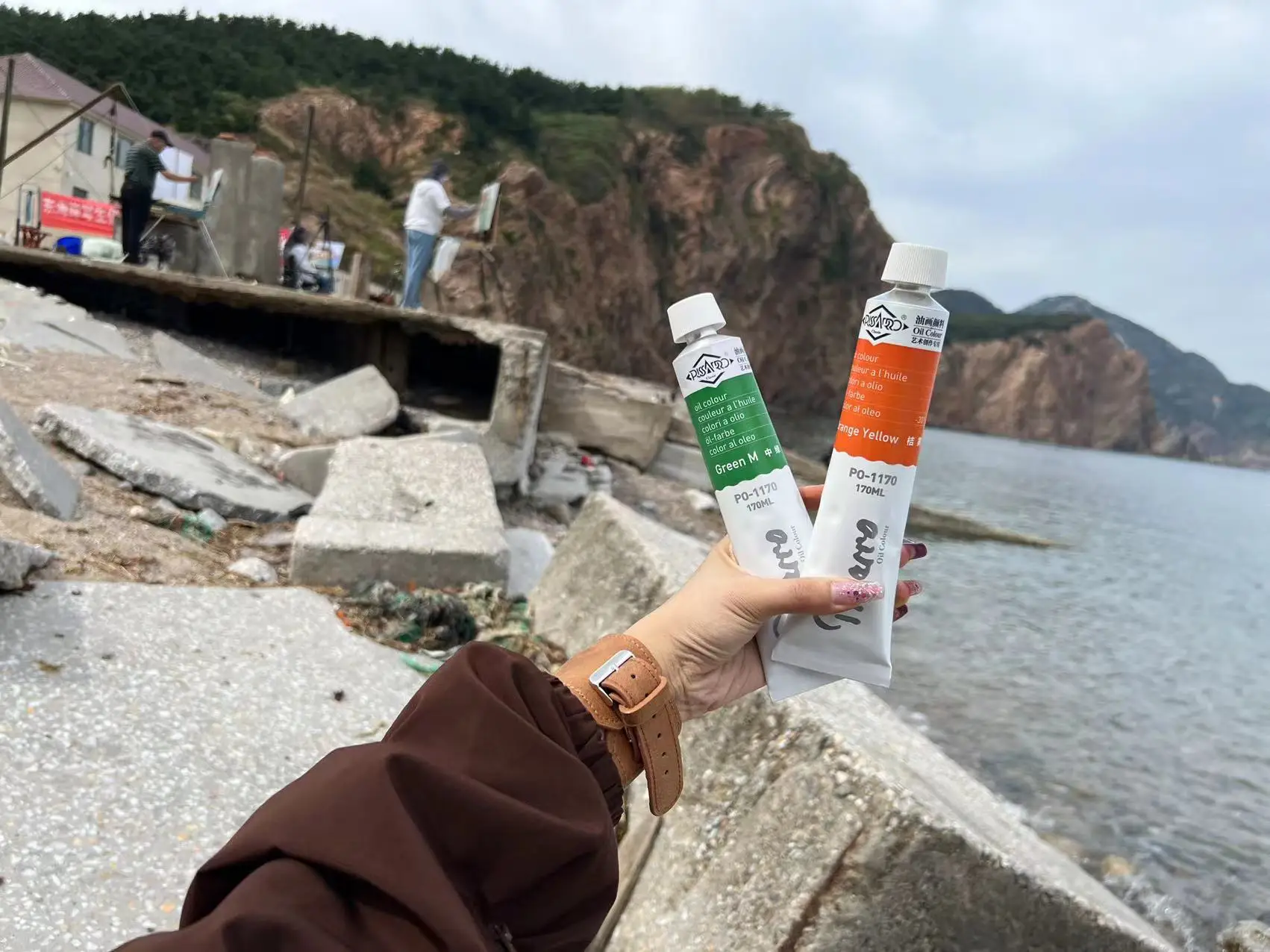 Fine quality oil paint in aluminum tube at wholesale price for artist