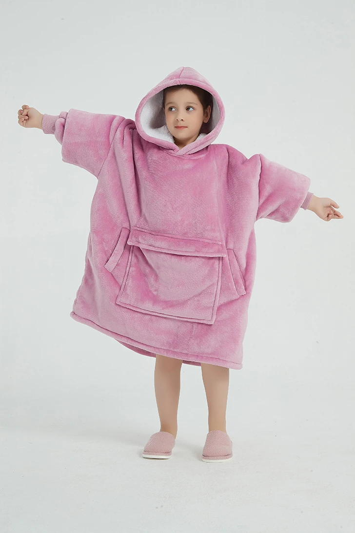 Sample Available Wearable Blanket Hooded Sweatshirt Blanket Children Wearable Fleece Sherpa Oversized Hoodie Blanket For Kids
