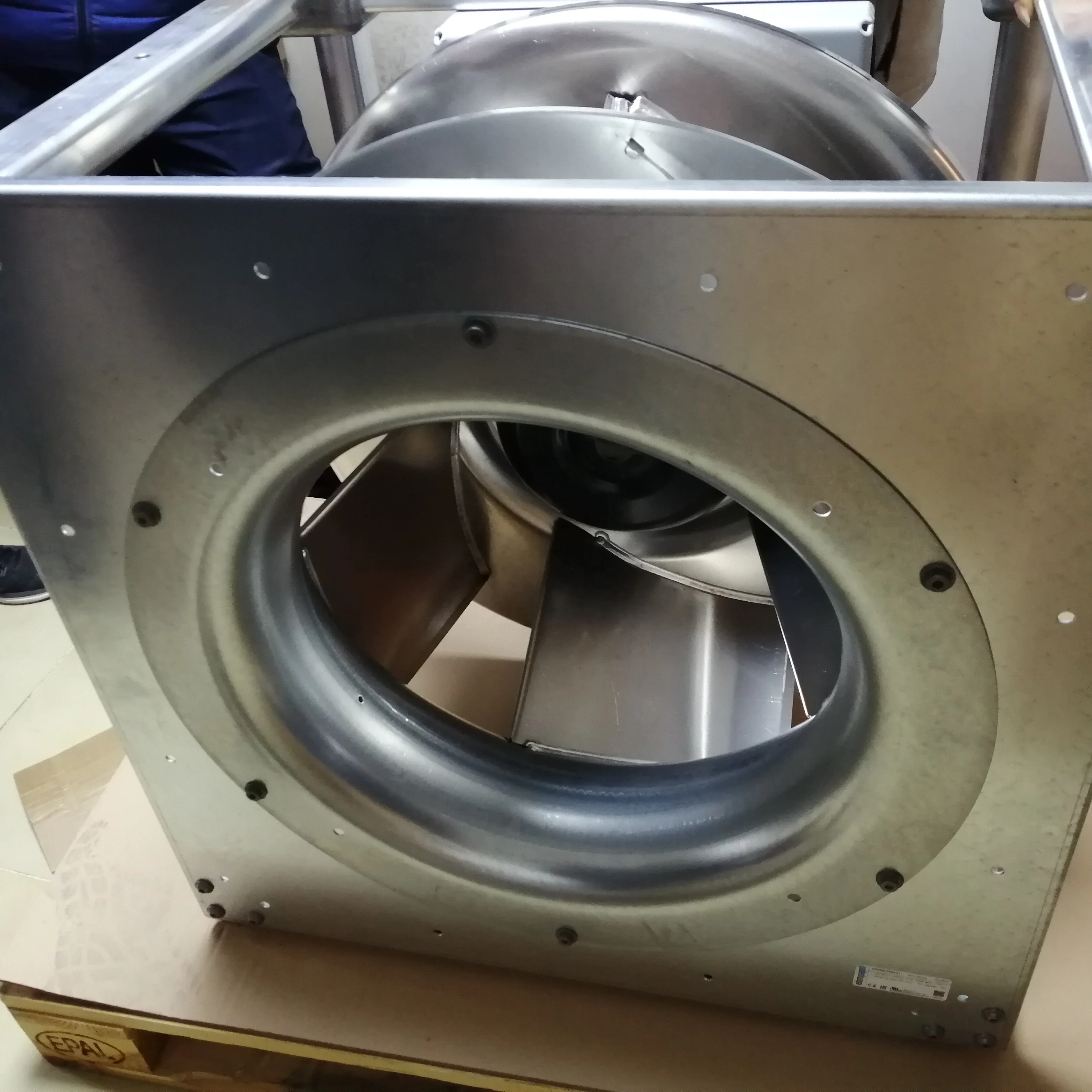 K3G560-RA24-03/F01	 ebmpapst centrifugal fan EBMPAPST TYPE:K3G560-RA24-03/F01	 EBM EC FAN