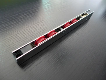 Sliding doors  track rollers wheels