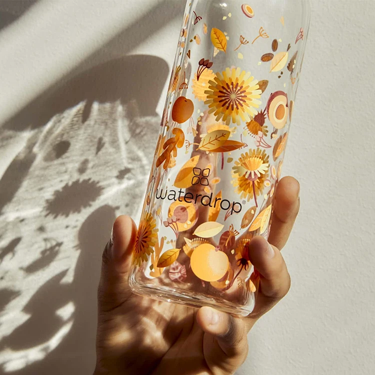 Hot sale popular colorful frosted drinking sports 500ml 32oz back to school luxury glass water bottles glass gym