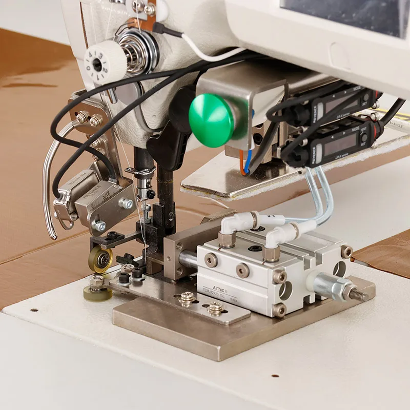Maquina de coser electronica industrial siruba automatic collar and cuff topstitching setter machine