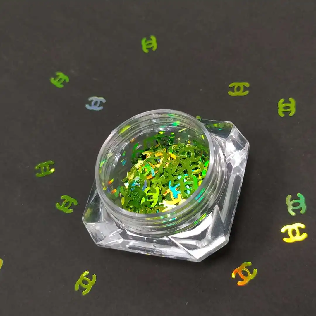 
Moq 1 kg wholesale glitter bulk chunky green brand name glitter shapes for Christmas decoration bulk cosmetic glitter 