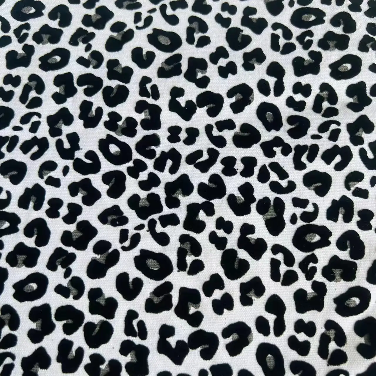 Fashionable leopard pattern flocked cotton canvas fabric for canvas bag drawstring bag