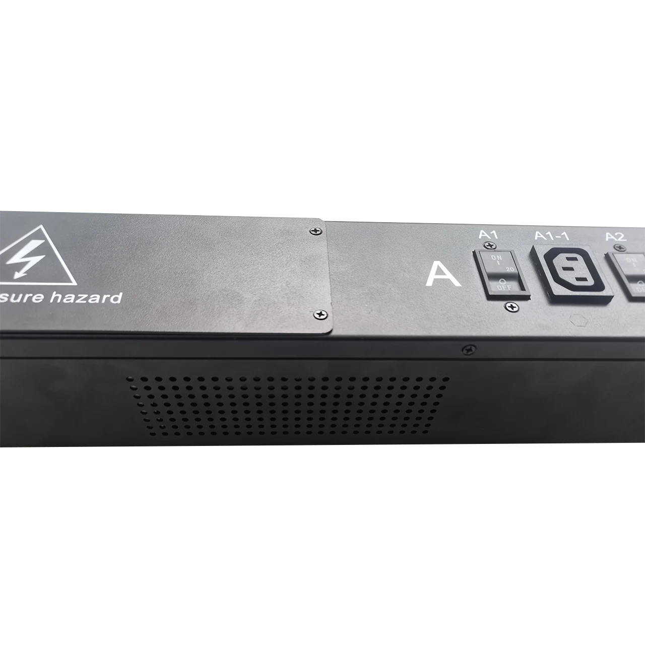 Wholesale Convenient Black Horizontal Installation Sheet Metal 63A Connector 415V Basic Pdu