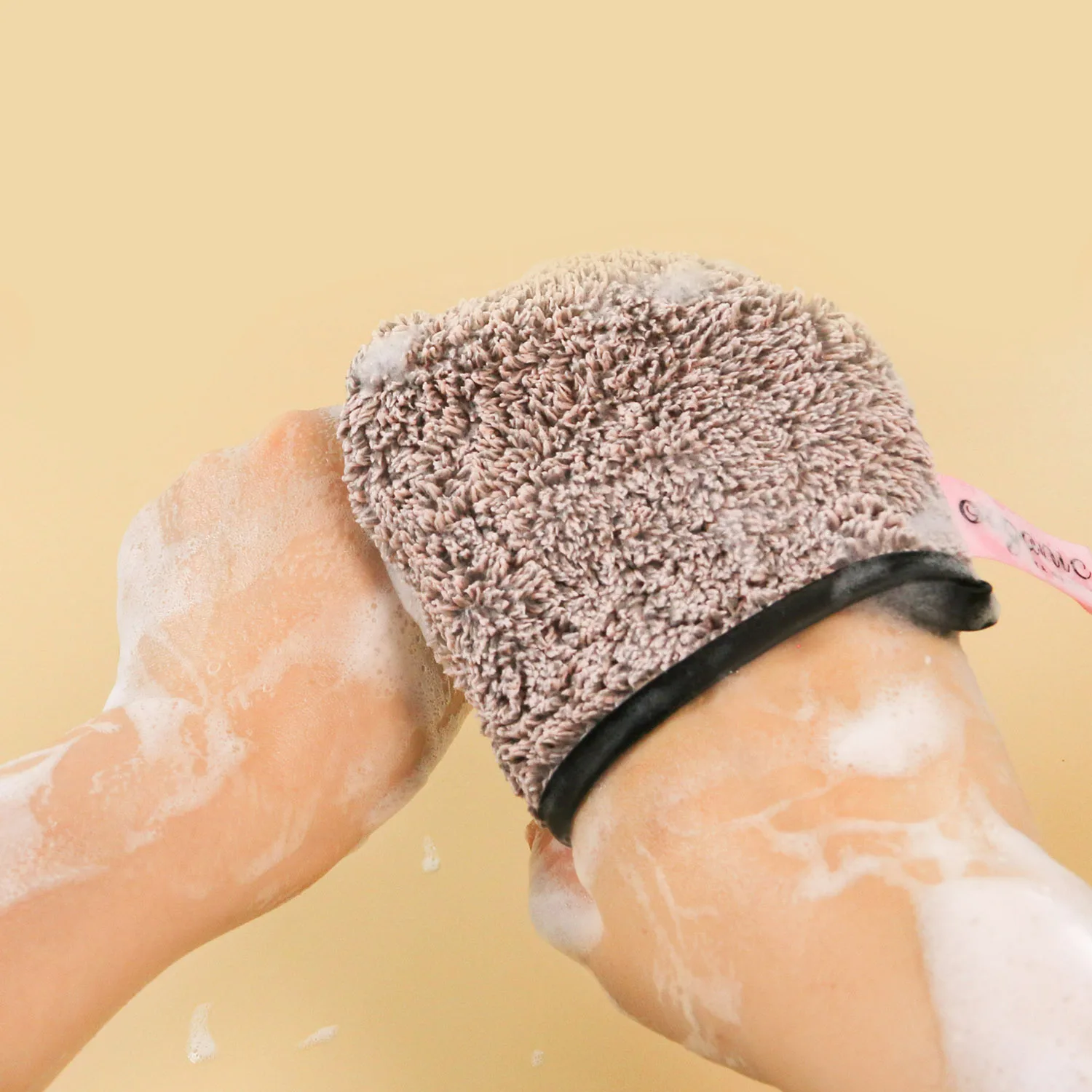 Reusable Bamboo Charcoal Fiber Exfoliating Cleansing Towel Makeup Remover Pads Gloves Facial Cosmetic Cleaning Mitt