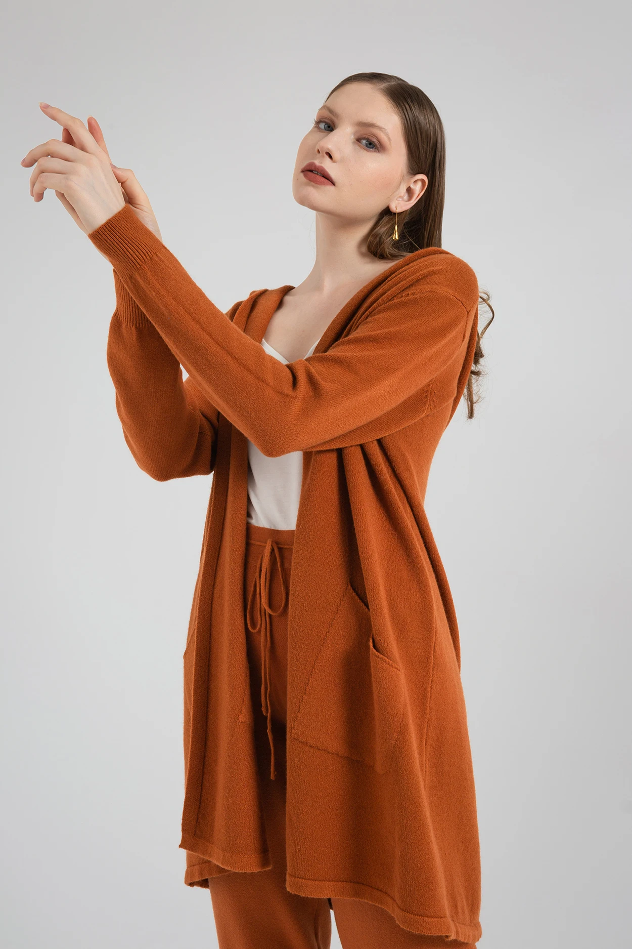 
Latest Basic Design Female Top Custom Knitted Sweater Hoodies Cardigan for Women (4 colors) 